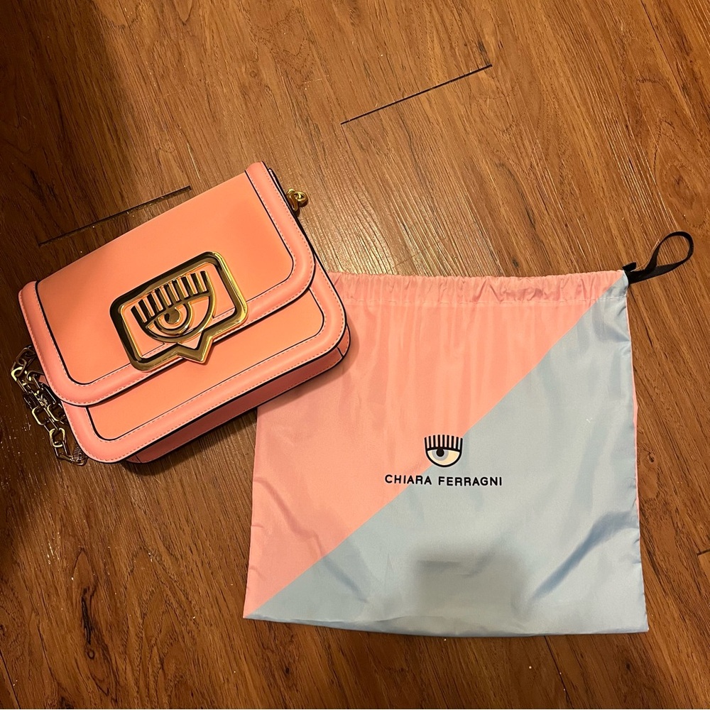 Chiara Ferragni Pink Eye Bag